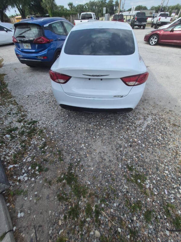 2015 Chrysler 200 S
