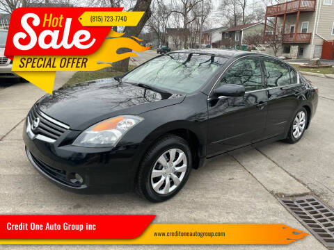 2009 Nissan Altima for sale at Credit One Auto Group inc in Joliet IL