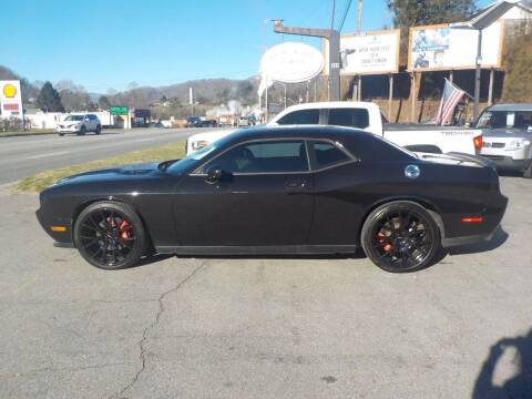 2010 Dodge Challenger for sale at EAST MAIN AUTO SALES in Sylva NC