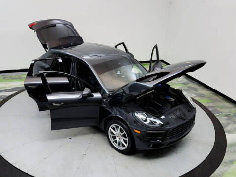 2017 Porsche Macan