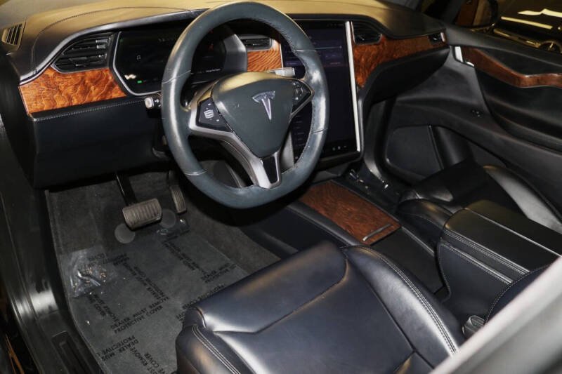 2020 Tesla Model X Long Range