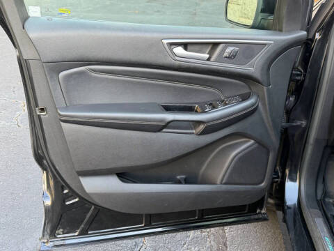 2015 Ford Edge Titanium