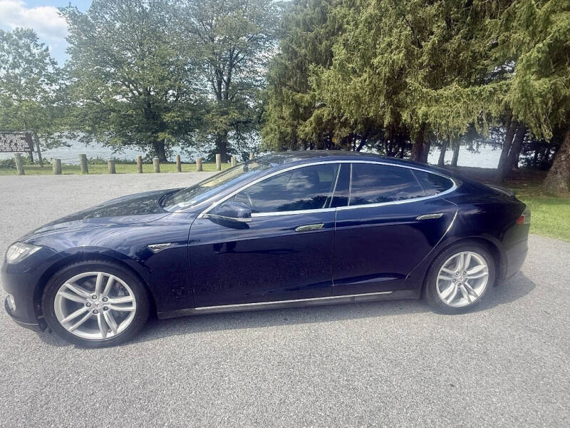 2014 Tesla Model S 85