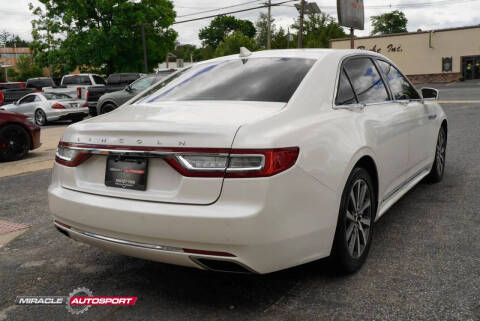 2018 Lincoln Continental Premiere