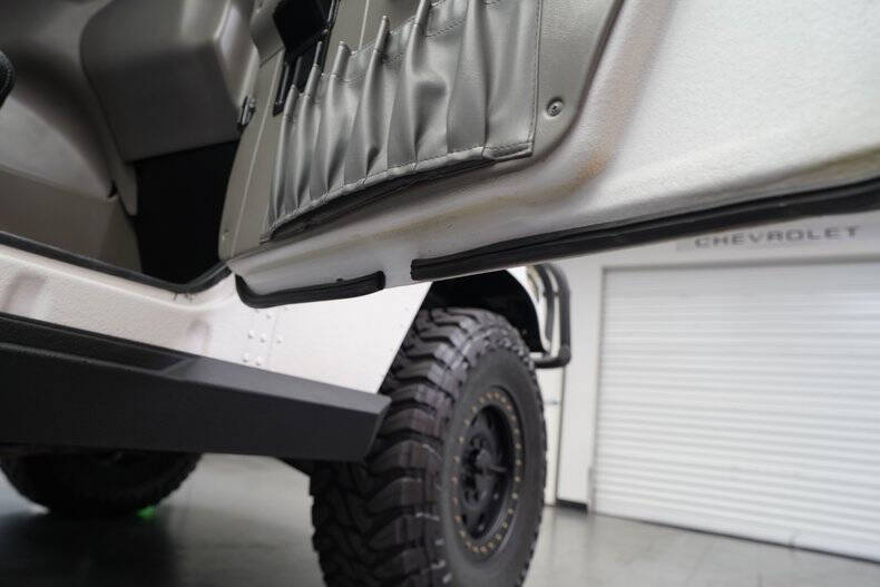 2002 HUMMER H1 Open Top