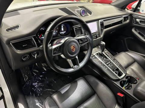 2018 Porsche Macan S