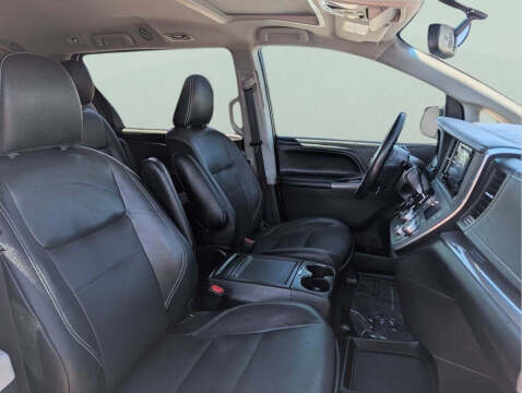2016 Toyota Sienna