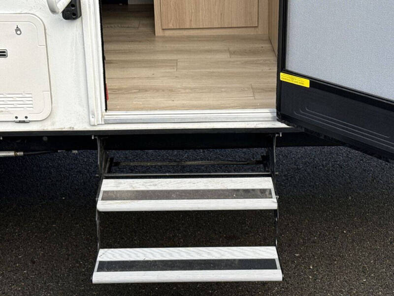 2026 Winnebago Micro Minnie