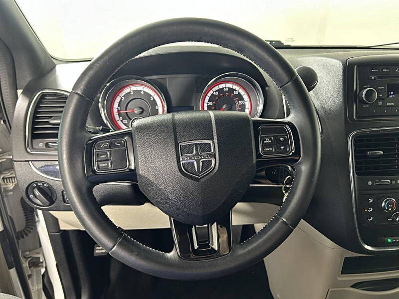 2016 Dodge Grand Caravan SE Plus