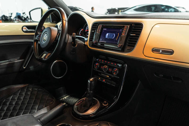 2019 Volkswagen Beetle Convertible