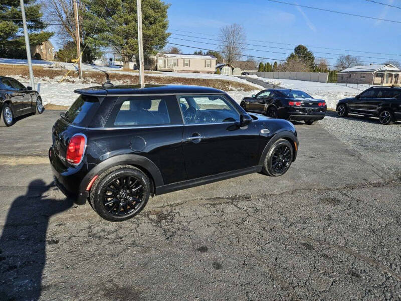 2018 MINI Cooper