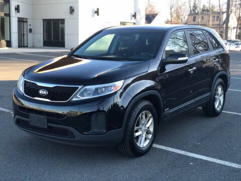 2015 Kia Sorento for sale at MAGIC AUTO SALES in Little Ferry NJ
