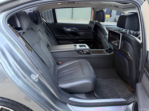 2016 BMW 7 Series 750i xDrive