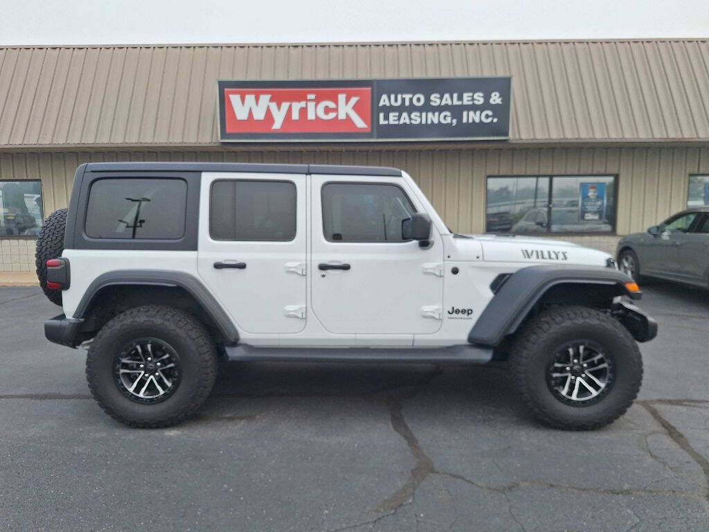 White 2024 Jeep Wrangler SUV / Crossover Four-Wheel Drive 8-Speed Automatic
