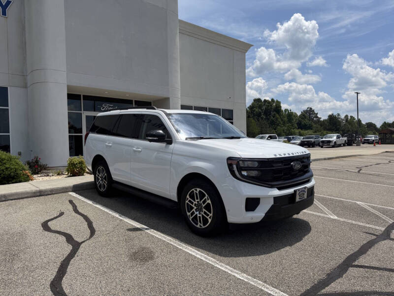 2025 Ford Expedition Active