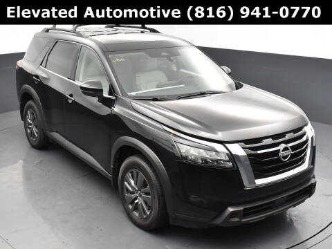 2023 Nissan Pathfinder for sale at Elevated Automotive in Merriam KS