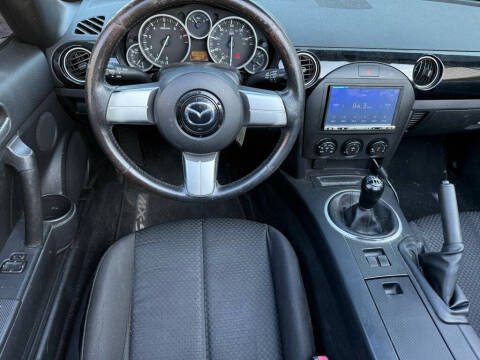 2006 Mazda MX-5 Miata