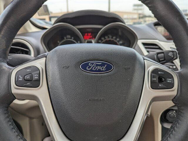 2013 Ford Fiesta SE