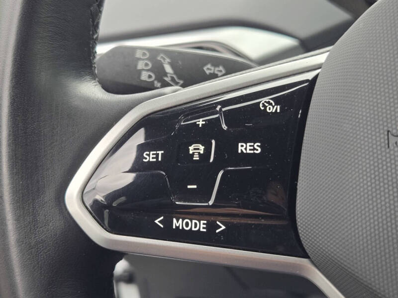 2022 Volkswagen ID.4 Pro