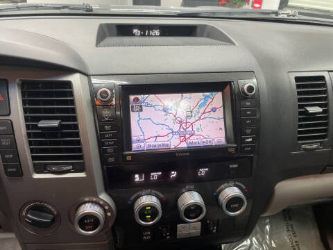 2011 Toyota Sequoia Platinum