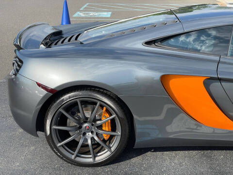 2012 McLaren MP4-12C