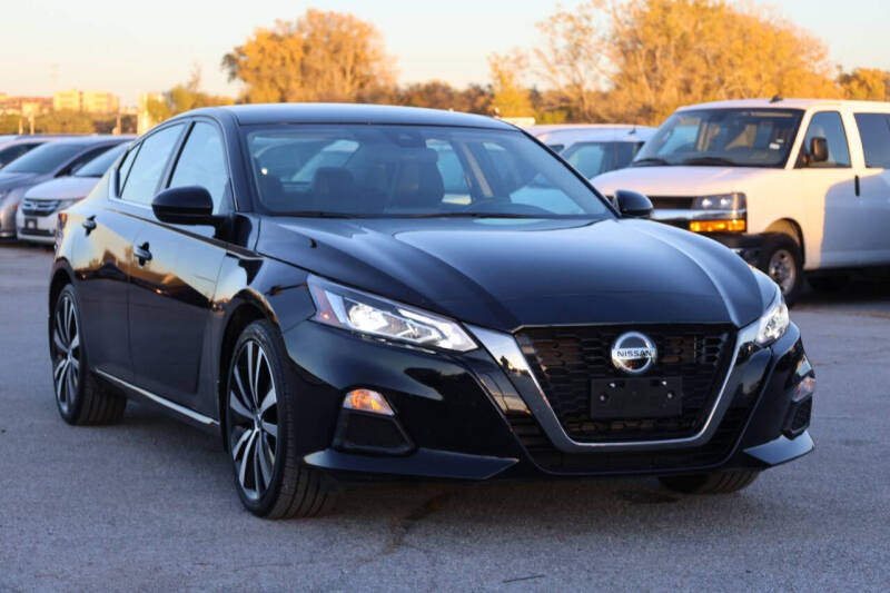 2022 Nissan Altima 2.5 SR