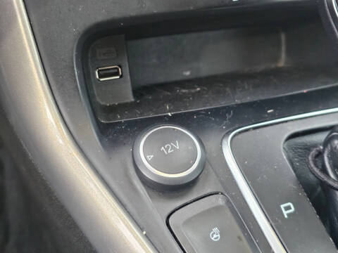 2017 Ford Focus Titanium