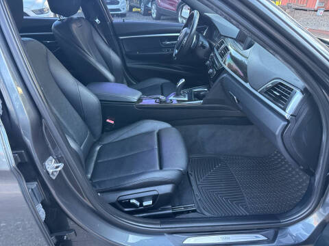 2016 BMW 3 Series 328i