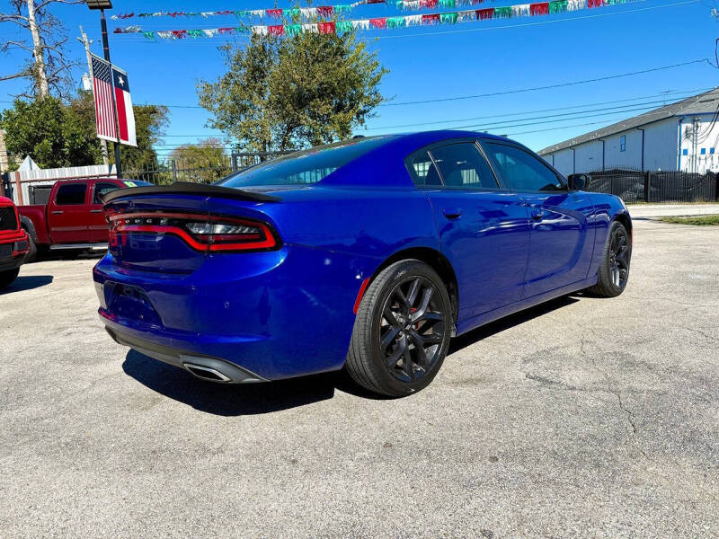 2019 Dodge Charger SXT