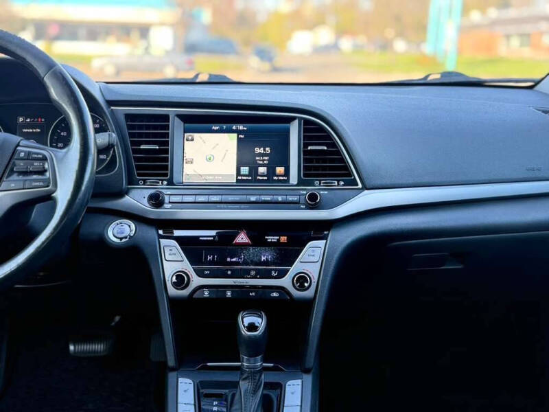2017 Hyundai Elantra Limited