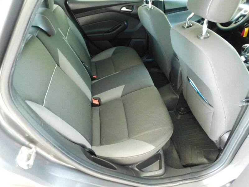 2012 Ford Focus SE
