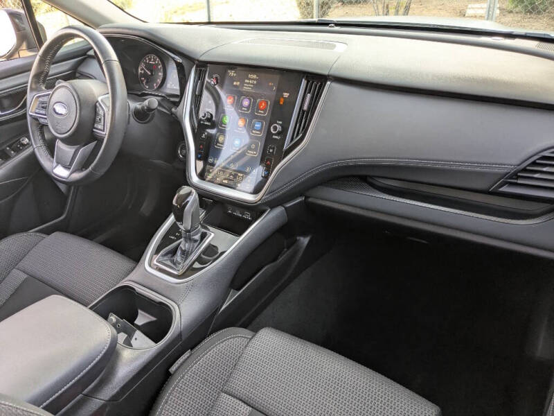 2023 Subaru Outback Premium