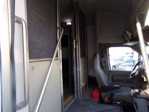 2019 Ford E-Series E-450 SD