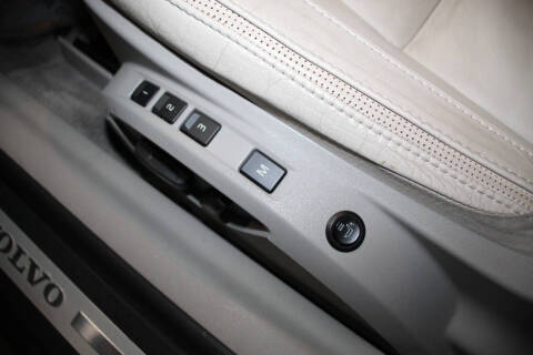 2012 Volvo C70 T5 Premier Plus