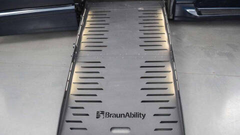 2024 Chrysler Pacifica Touring