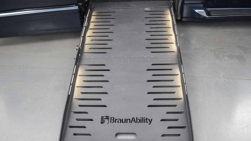 2024 Chrysler Pacifica Touring