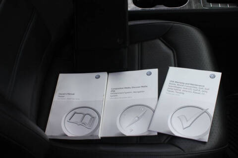 2016 Volkswagen Passat