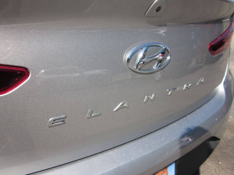 2020 Hyundai Elantra