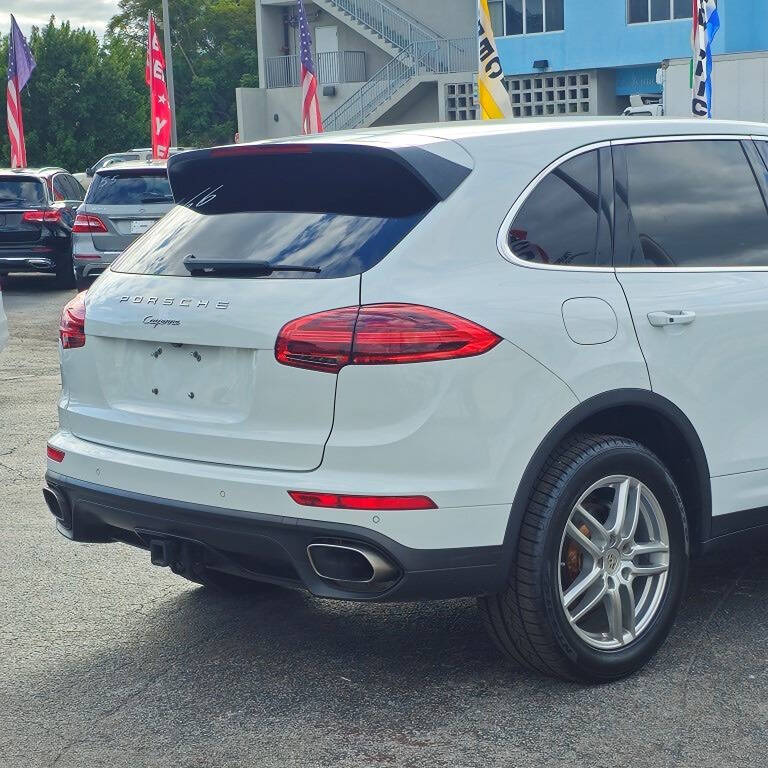 2016 Porsche Cayenne for sale at SouthMotor Miami in Hialeah, FL