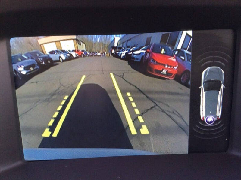 2015 Volvo V60 Cross Country T5