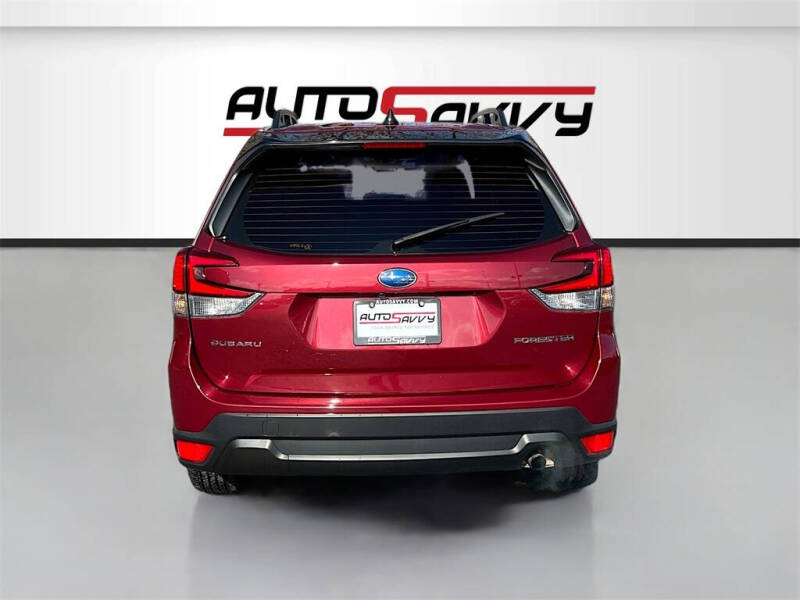 2024 Subaru Forester Premium