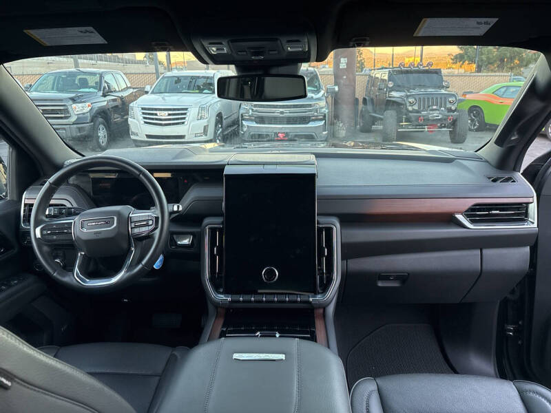 2025 GMC Yukon XL Denali