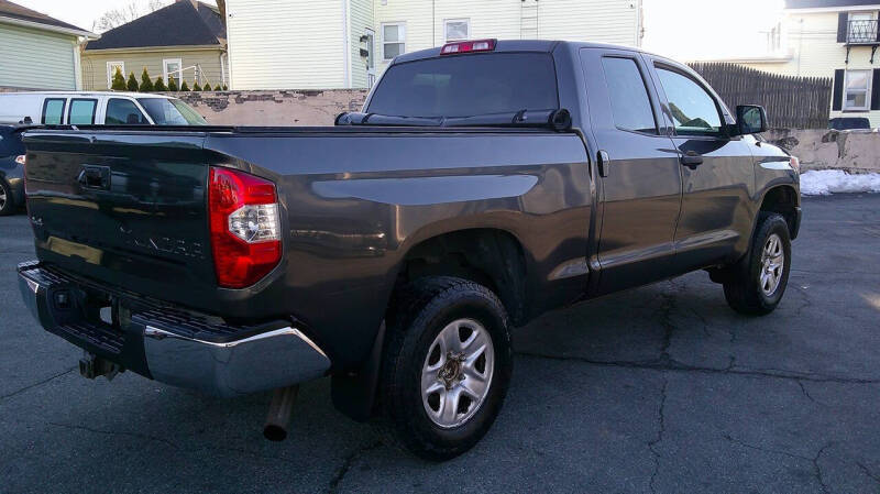 2015 Toyota Tundra SR