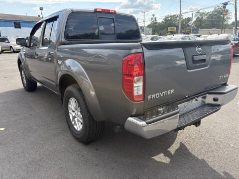 2017 Nissan Frontier SV