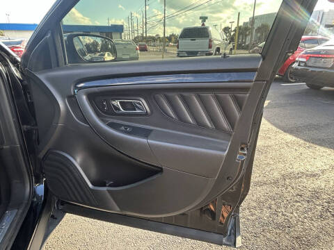 2010 Ford Taurus Limited