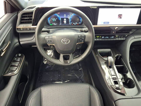 2025 Toyota Crown XLE