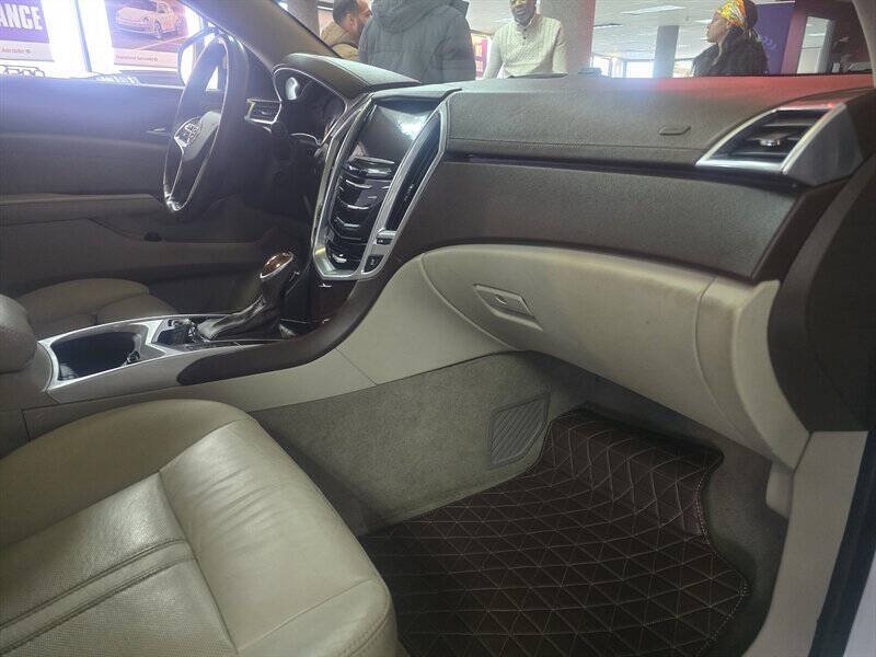2013 Cadillac SRX Luxury Collection