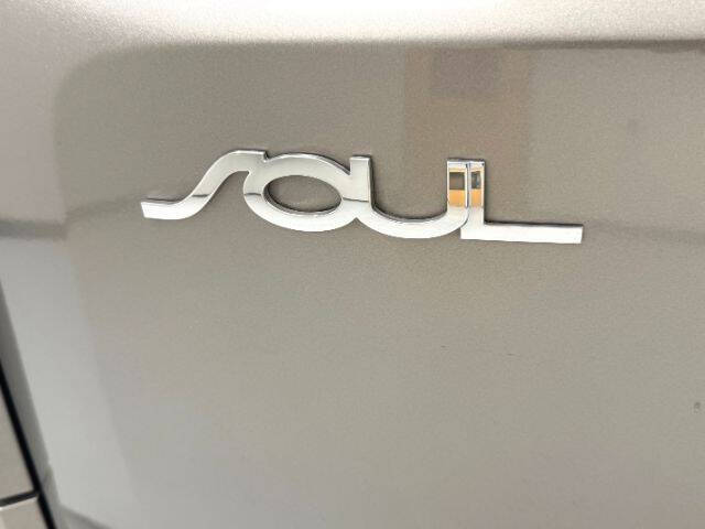 2013 Kia Soul +