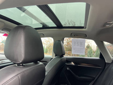 2015 Audi Q3 2.0T quattro Prestige