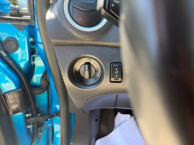 2013 Ford Fiesta SE